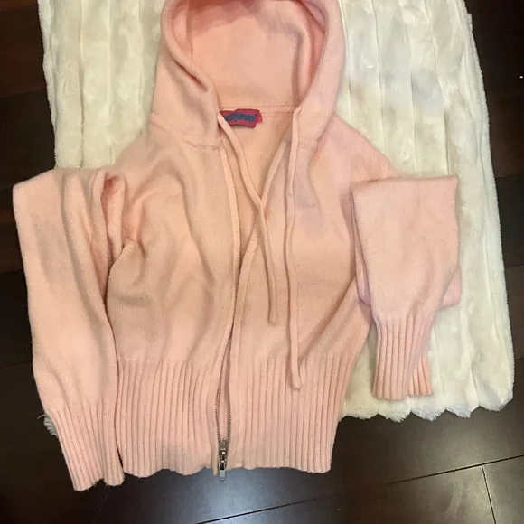 EDIKTED Pink Desiree flare bottom and zip up long sleeve - Picture 6 of 6